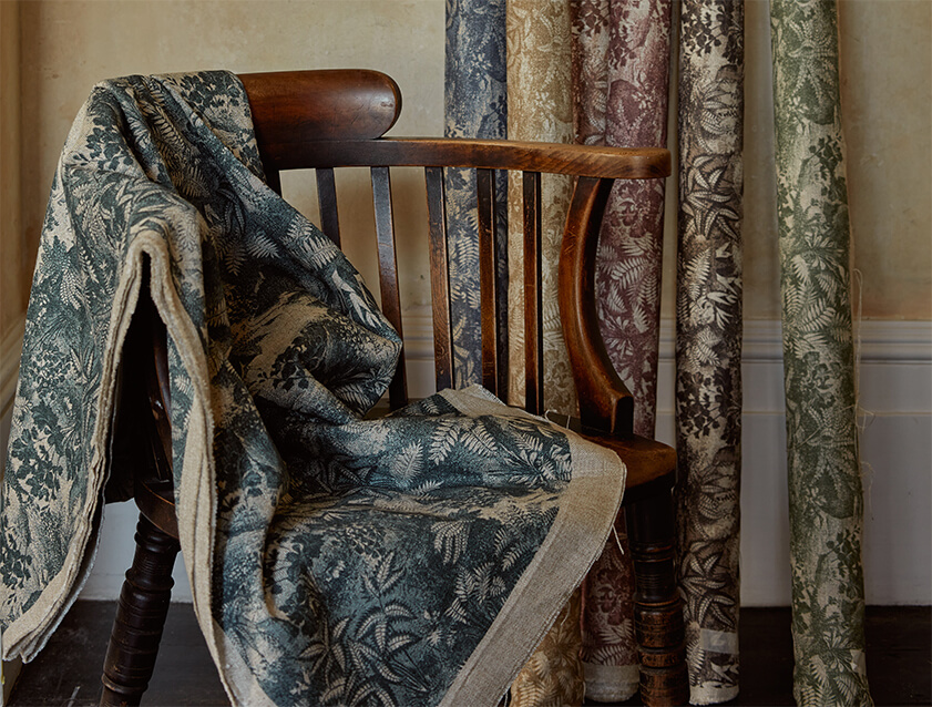 Spill Resistant RHS Ferns Toile